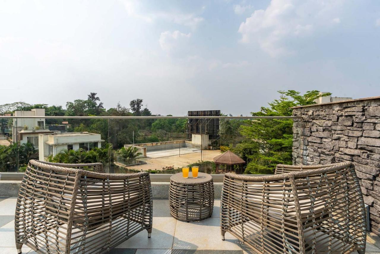 Stayvista'S Verde Villa With Private Pool, Games Room & Terrace Lonavala Exterior photo