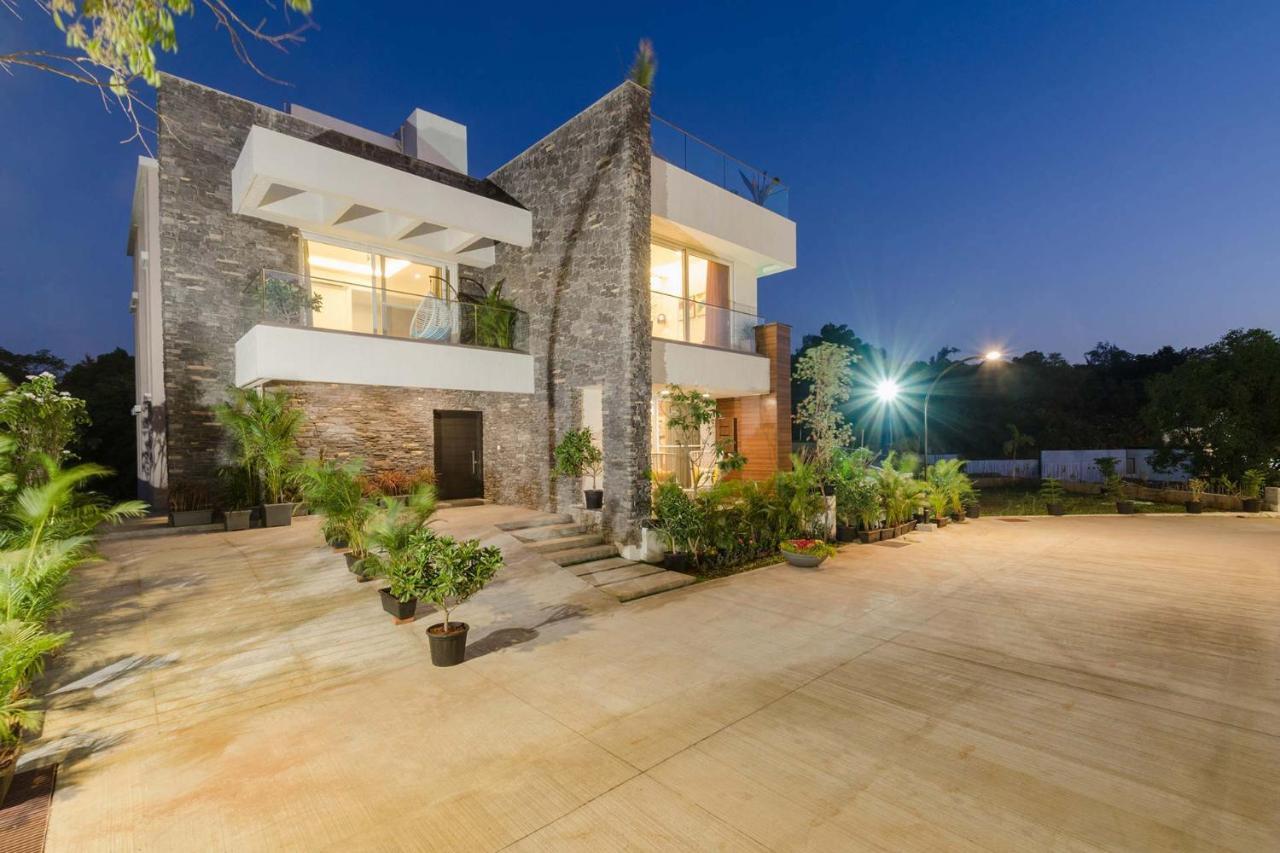 Stayvista'S Verde Villa With Private Pool, Games Room & Terrace Lonavala Exterior photo